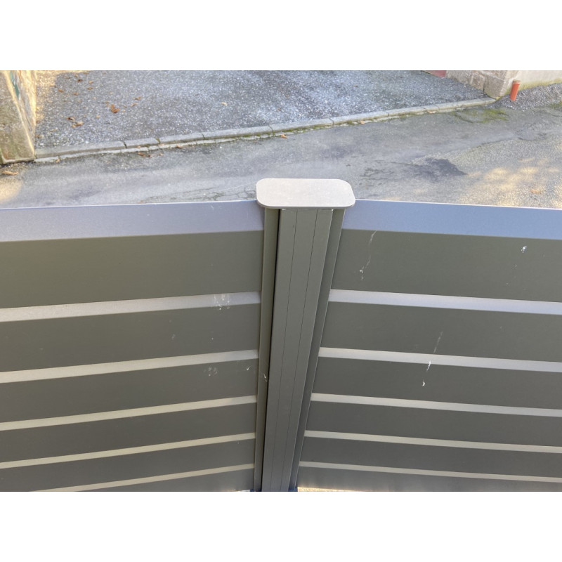 2 rotule et un poteau intermédiaire vue du dessus